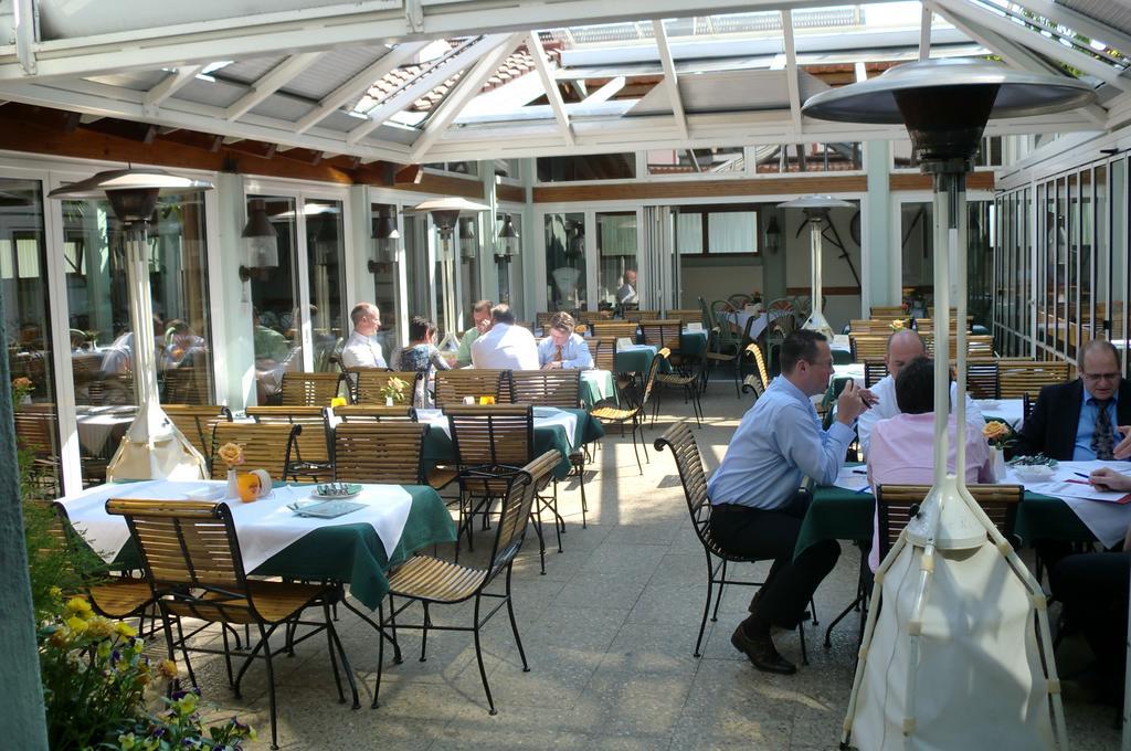 Hotel Krauthof Ludwigsburg Dış mekan fotoğraf
