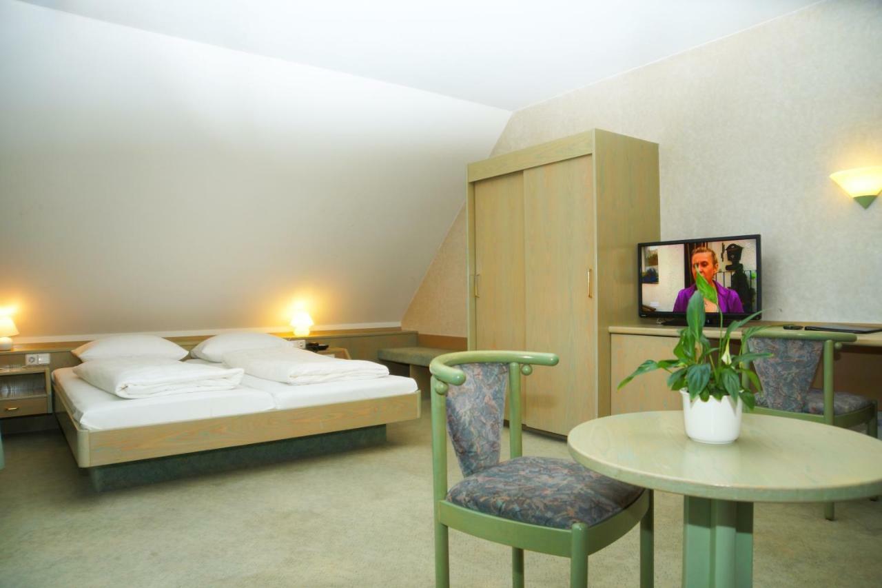 Hotel Krauthof Ludwigsburg Dış mekan fotoğraf