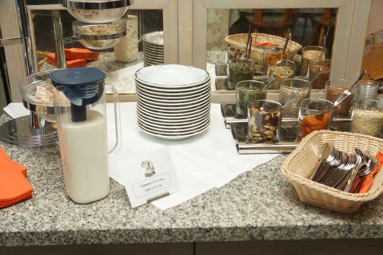 Hotel Krauthof Ludwigsburg Dış mekan fotoğraf