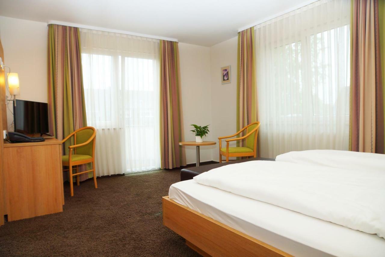 Hotel Krauthof Ludwigsburg Dış mekan fotoğraf