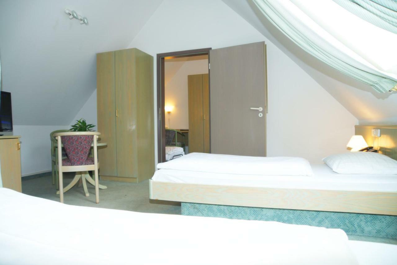 Hotel Krauthof Ludwigsburg Dış mekan fotoğraf